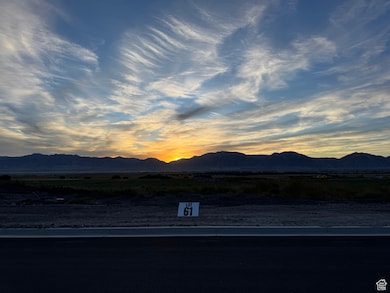 915 N 75 W unit 61, Mendon, UT 84325 - photo 2