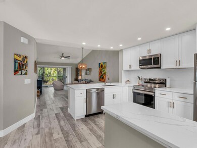 EntrywayKitchen-005-030-1024x768