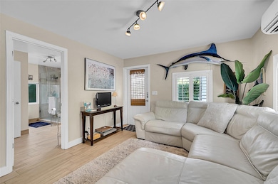 4860 SW 61st Ave, Davie, FL 33314 - photo 4