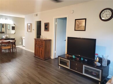 639 W Oakland Park Blvd unit 212D, Wilton Manors, FL 33311 - photo 2