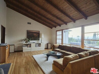 22655 Macfarlane Dr, Woodland Hills, CA 91364 - photo 7