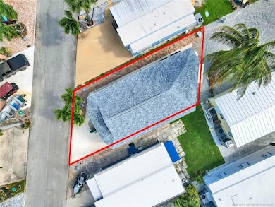 551 Nettles Blvd, Jensen Beach, FL 34957 - photo 4