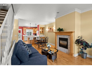 14724 NE Couch St, Portland, OR 97230 - photo 3