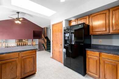 625 N Forest Ave, Griffith, IN 46319 - photo 6