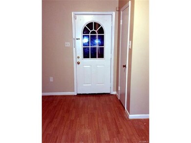 INVITING FOYER ENTRANCE