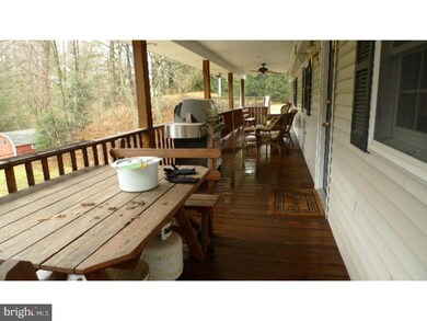 504 Beechwood Ave, Mar Lin, PA 17951 - photo 5