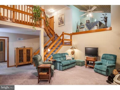 544 Forest Ln, Shoemakersville, PA 19555 - photo 4