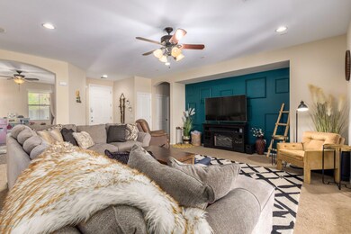 11120 E Roselle Ave unit C, Mesa, AZ 85212 - photo 4