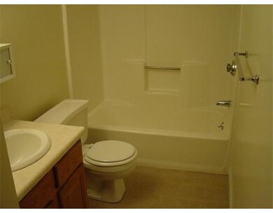 47 Juniper Rd unit E10, North Attleboro, MA 02760 - photo 4