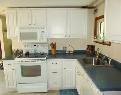 Kitchen. Updated Kitchen with new...