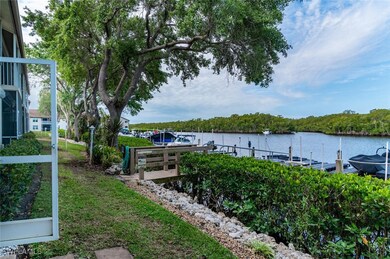 242 Newport Dr unit 504, Naples, FL 34114 - photo 5