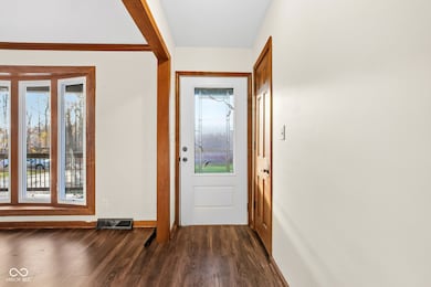 614 Forest Ridge Dr, Noblesville, IN 46060 - photo 5