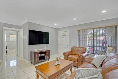 4355 W 12th Ln unit 6D, Hialeah, FL 33012 - photo 6