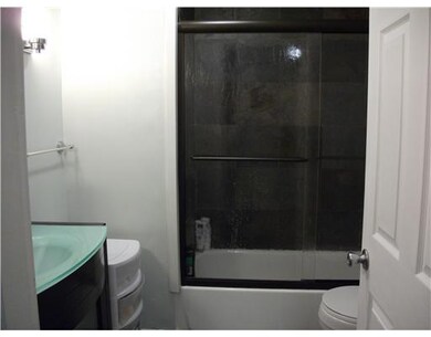 Master Bath/Spa.