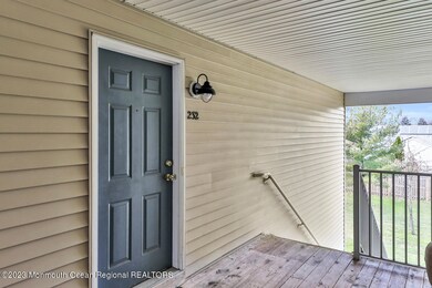 232 Wedgewood Cir, Belford, NJ 07718 - photo 3