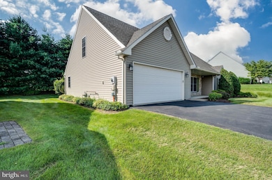 126 S Cacoosing Dr, Reading, PA 19608 - photo 4