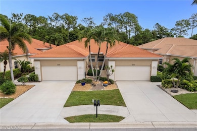 8100 Sanctuary Dr unit 2, Naples, FL 34104 - photo 4
