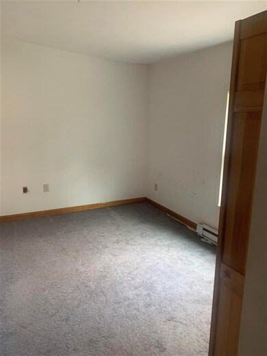 126 Forest St, Rutland, VT 05701 - photo 2