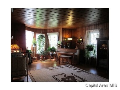 1246 Lynnville Woodson Rd, Jacksonville, IL 62650 - photo 6