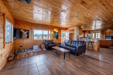 382 Sugar Bush Ln, Montrose, CO 81403 - photo 2