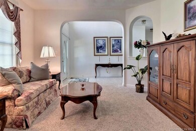06-Living room