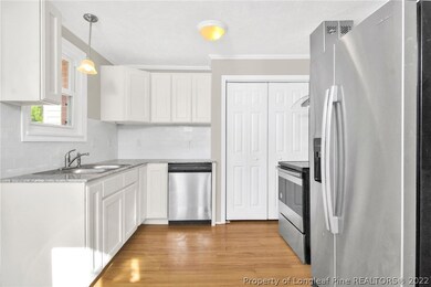 470 Mcbain Dr, Fayetteville, NC 28305 - photo 7