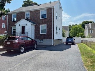 14 Mott St unit 14A, Arlington, MA 02474 - photo 2