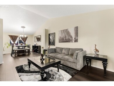 705 SW 28th St, Troutdale, OR 97060 - photo 6