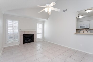 118 Myers Dr, White Settlement, TX 76108 - photo 7