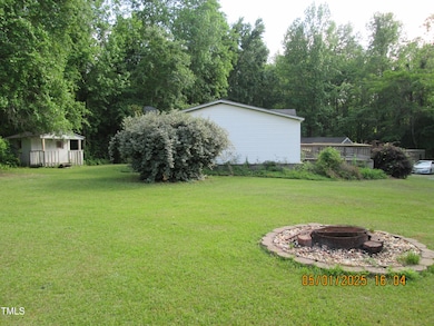 169 Mount Pleasant Rd, Willow Spring, NC 27592 - photo 5