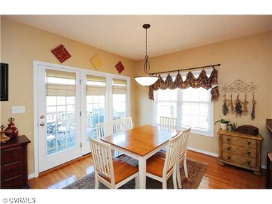 Exterior Front - Eat-in Kitchen