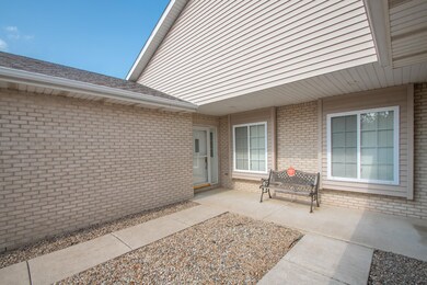 10677 Keystone Ln, Crown Point, IN 46307 - photo 2