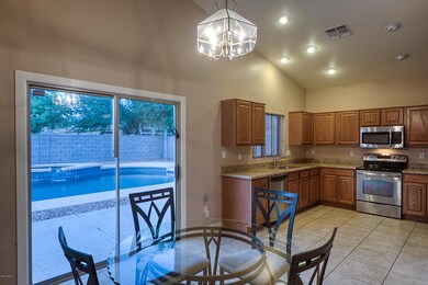 4026 W Buckskin Trail, Phoenix, AZ 85083 - photo 6