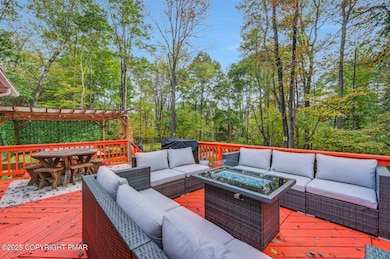 136 Oak Ln, Cresco, PA 18326 - photo 6