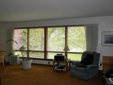 4660 Hawthorne Ct, Middleton, WI 53562 - photo 7