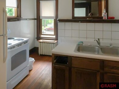 527 N 6th St, Mankato, MN 56001 - photo 5