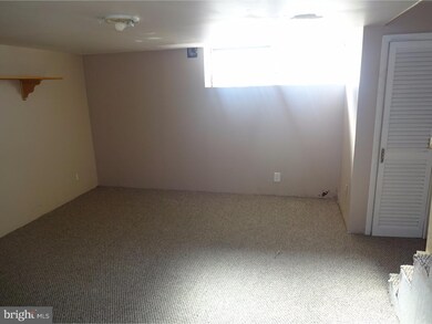 4303 Oakmont St, Philadelphia, PA 19136 - photo 7