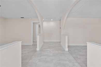 612 Clear Lake Ave, West Palm Beach, FL 33401 - photo 2