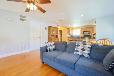 8 Whitins Rd unit A, Sutton, MA 01590 - photo 7