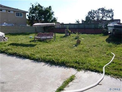 Huge lot with potential