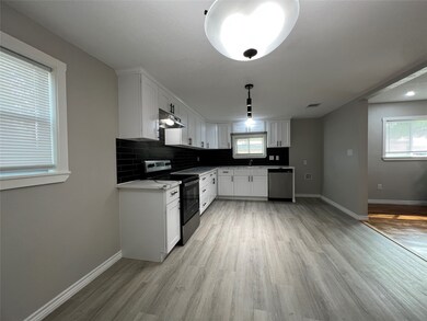 1408 Allen St, Rosenberg, TX 77471 - photo 7