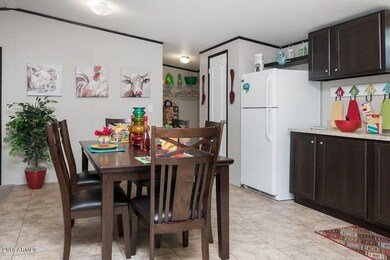 Manufactured-ARCADIA-51BSU28483AH-Dining