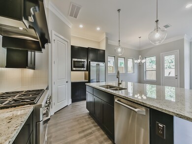 1715 Waterbury Way, Houston, TX 77055 - photo 4