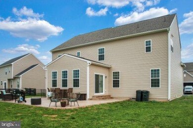 222 Fitzgerald St, Gerrardstown, WV 25420 - photo 4