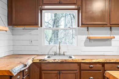 5656 Linton Rd, Cadiz, KY 42211 - photo 7