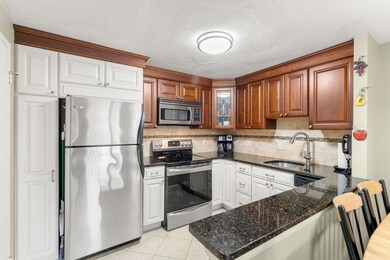 1105 Lexington St unit 9-2, Waltham, MA 02452 - photo 2