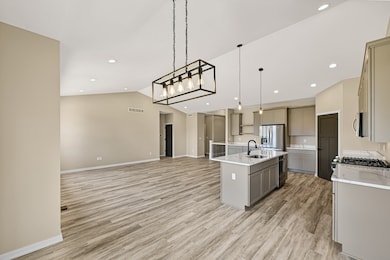 213 Cedar Ave, Delavan, WI 53115 - photo 7