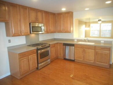 1081 Crane Pointe, Elgin, IL 60124 - photo 4