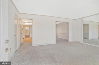 1730 Greentree Ct, Crofton, MD 21114 - photo 3