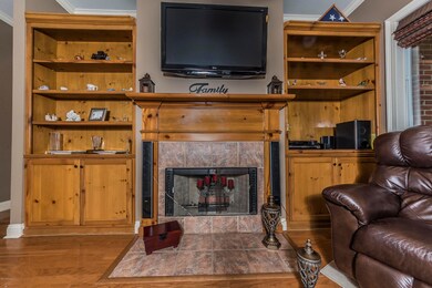Living Room 4